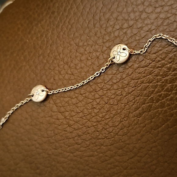 BRIGHTON Dainty Floral Crystal Station Chain Necklace - Picture 6 of 6